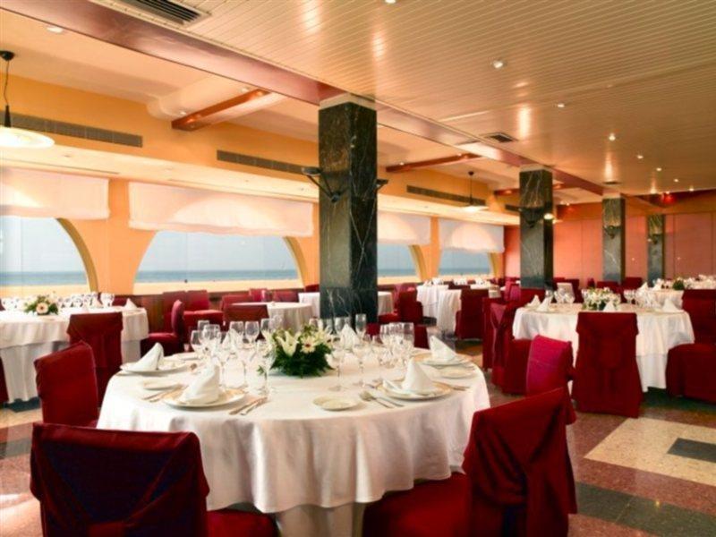Hotel Playafels Castelldefels Restoran gambar